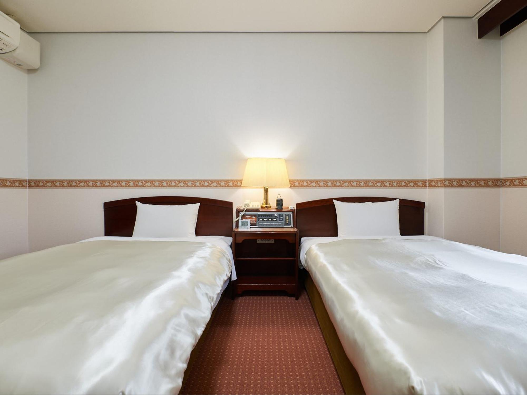 Ecohotel Toyama Station Esterno foto