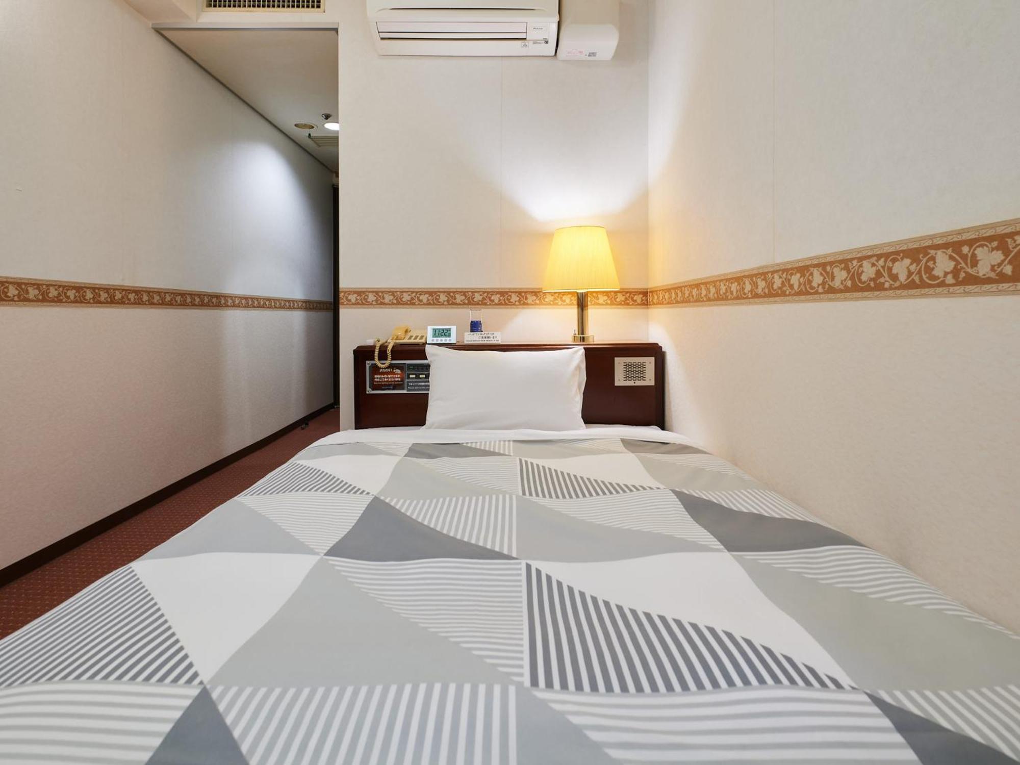 Ecohotel Toyama Station Esterno foto