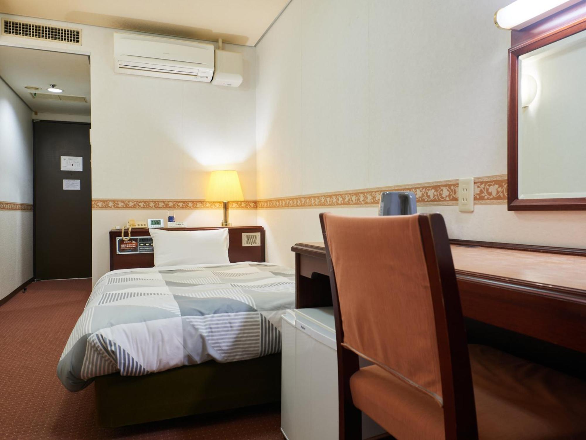 Ecohotel Toyama Station Esterno foto